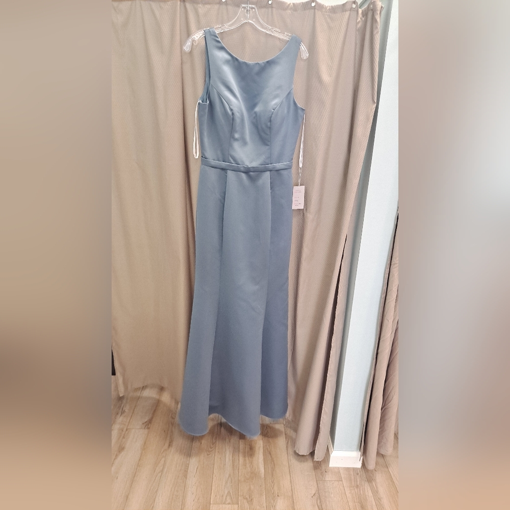 Blue dress